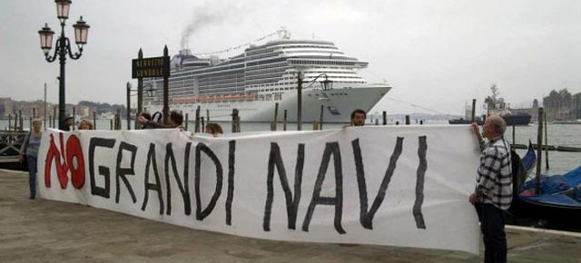 no grandi navi a venezia (foto da ecoblog.it)
