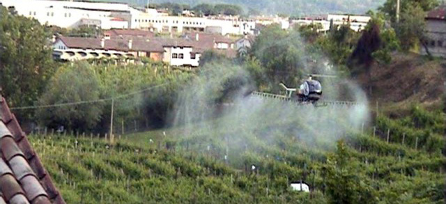 pesticidi_elicottero
