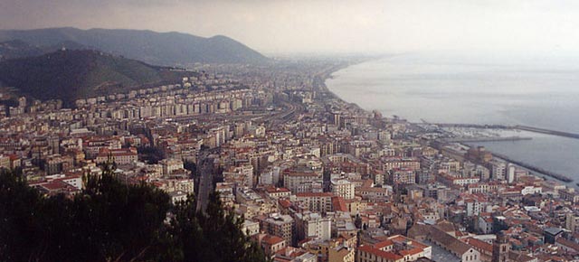 Salerno (foto di Lancevortex - da Wikimedia Commons)